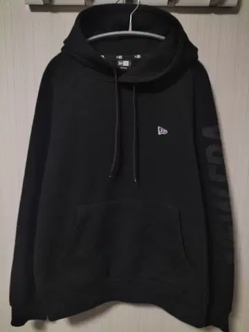 NEWERA 뉴에라 후드티 트레이닝복