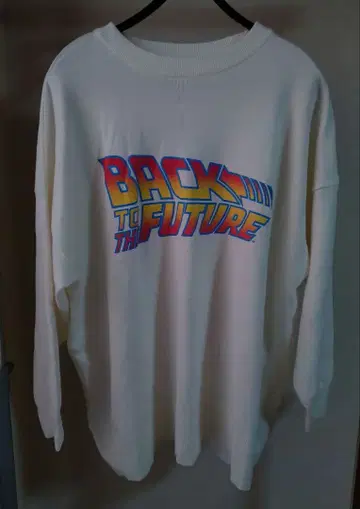 [ 택 포함 ] 백 투 더 퓨처 ZARA 오버 사이즈 맨투맨