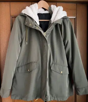 밴야드 스톰 코트