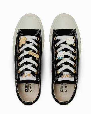 치이카와 CONVERSE 블랙 24.0 스니커즈