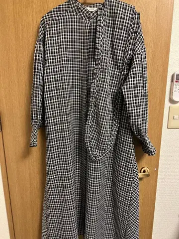 새상품급 HYEON 롱 원피스 블랙 화이트 체크