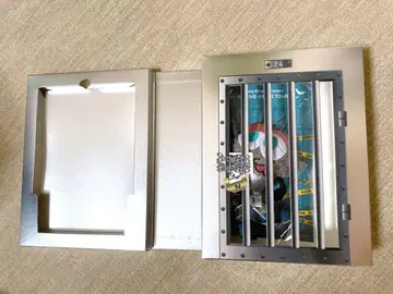 Nissy 리피 좀비 리피 우리 안의 박스 포함