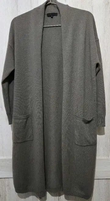 icb 카키 롱 가디건 긴팔 포켓 부착