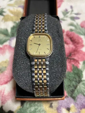 OMEGA 데빌 쿼츠 손목시계 골드/실버 작동품