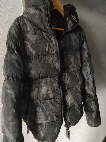카모플라쥬 후드 부착 다운 자켓 13A 듀베티카