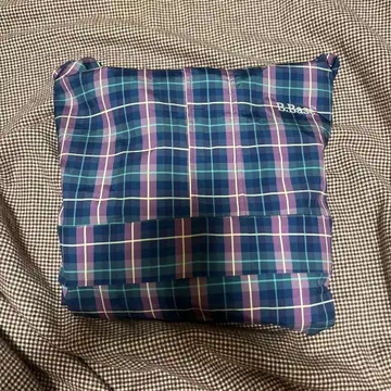 broken base 나일론 자켓