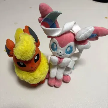 포켓몬 부스터 니피아 앉은 봉제 인형 마스코트