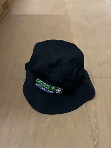 mxmxm 버킷햇 리버서블 가격 인하 가능