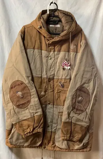 칼 헬무트 Karlhelmut 코트 럭비 곰 자수 패치