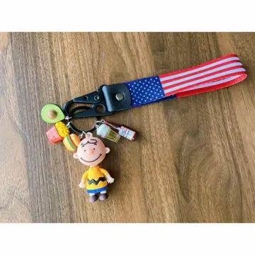 찰리 브라운 키링 미국 국기 디자인