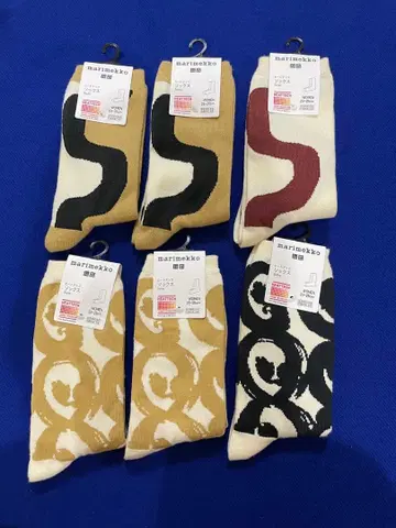 유니클로 마리메꼬 히트텍 삭스 6켤레