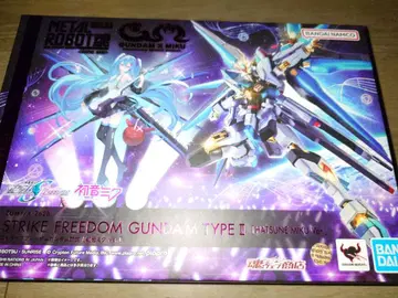 METAL ROBOT혼 스트라이크 프리덤 건담 이식 하츠네 미쿠 Ver.