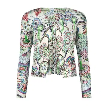 PLEATS LIGHT FESTIVAL 가디건 WHITE 사이즈 3