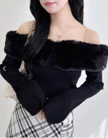 2Way 에코 퍼 오프숄더 니트