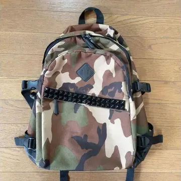카모 패턴 백팩 스터드