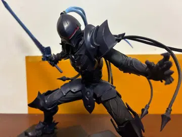 Fate 버서커 / 랜슬롯 피규어