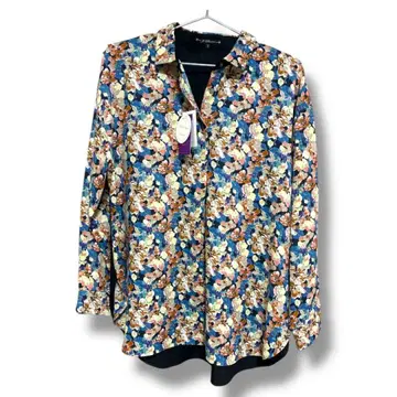 새상품 일본제 리버티 꽃무늬 블라우스 튜닉 블랙 계열