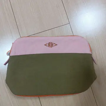 론 헤르만 파우치