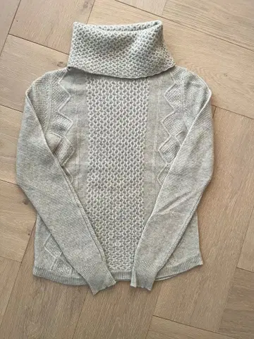 새상품급 Platinum mei mei 캐시미어 니트