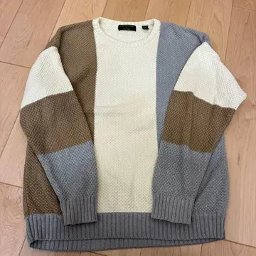 EMBASSY ROW 블록 컬러 스웨터