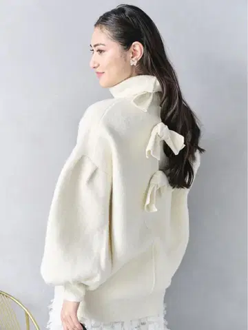 Chesty 체스티 니트탑 백리본