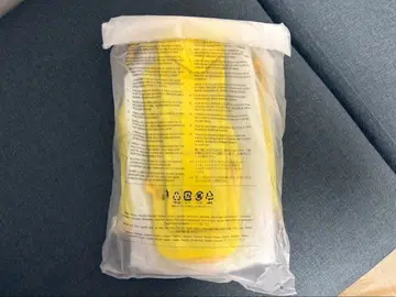 모모이로 클로버Z 옐로우 컬러 아디다스 포슈레 바디백