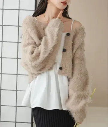 hinari 샤기 숏 니트 가디건 베이지