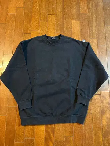 노티카 트레이닝복 네이비