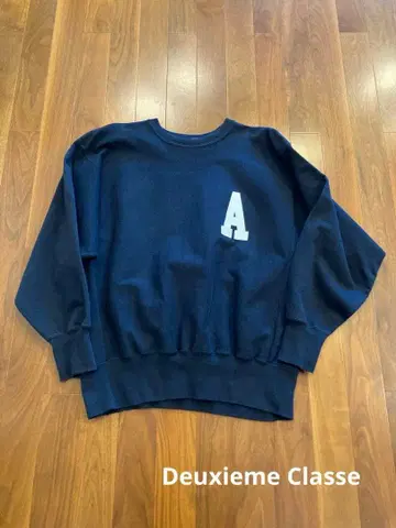 Deuxieme Classe AMERICANA 아메리카나 맨투맨