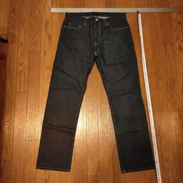 유니클로 UNIQLO 셀비치 33인치