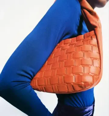 새상품 ZARA 우븐 리얼 가죽 백