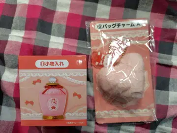 헬로키티 뽑기 소품함 & 백참 세트