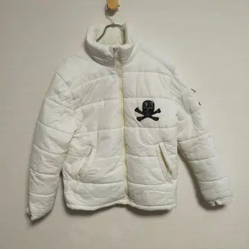 BE amgition 패딩 자켓 다운 자켓 스컬