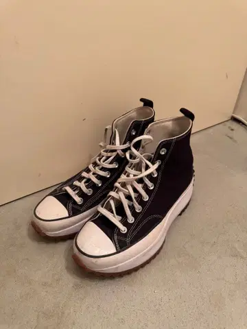 한국 한정판 CONVERSE 통굽 스니커즈