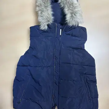 GAP 네이비 퍼 탈부착 가능 다운 베스트 S