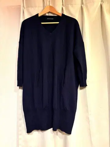 mizutori ind 네이비 V넥 긴팔 니트 튜닉