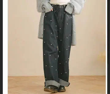 amr. 암르 펄 데님 팬츠