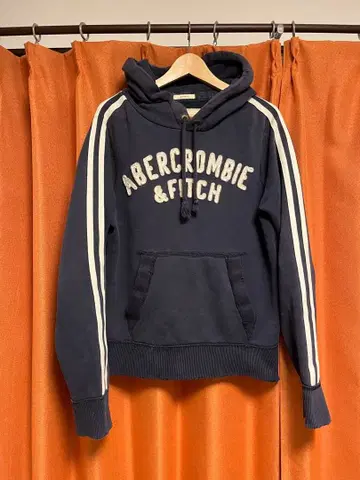 아바클로 후드티