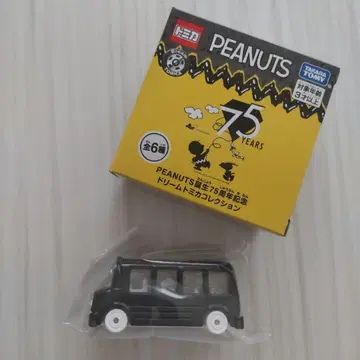토미카 PEANUTS 75주년 기념 드림토미카 스누피 버스 블랙