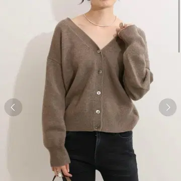 노블 7G 울 가디건