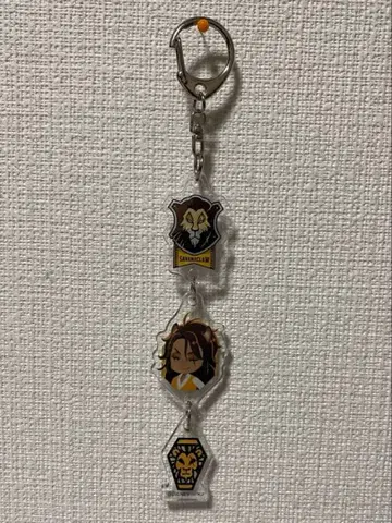 트위스테 레오나 키링