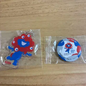 EXPO 2025 아크릴 키링과 캔뱃지 세트