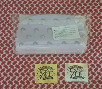 고 히로미 파우치와 스티커 2장