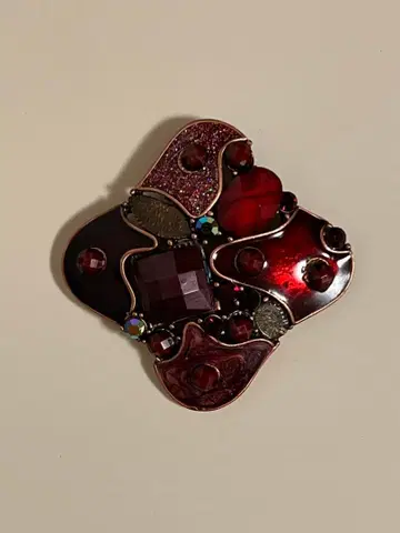 빈티지풍 빨간색 계열 펜던트 탑