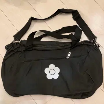 [ 미사용 새상품 ] 데이지 플라워 보스턴 백 블랙