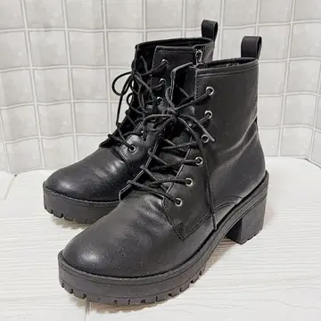 누오보 [ 24.0~24.5 ] hawkins 호킨스 사이드 지퍼 블랙