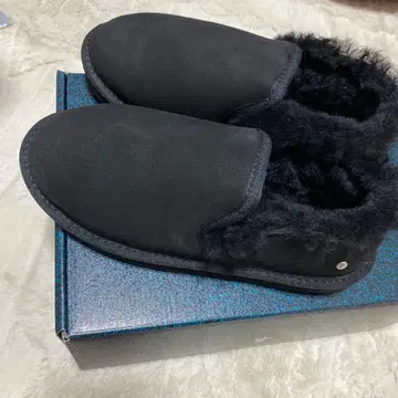 EMU Australia 블랙 어그 부츠