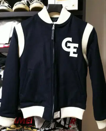 GOODENOUGH 바시티 자켓 3rd 모델 복각