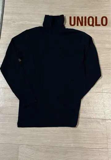 UNIQLO 터틀넥
