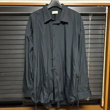 [ 미사용 ] Toironier 블랙 긴팔 셔츠